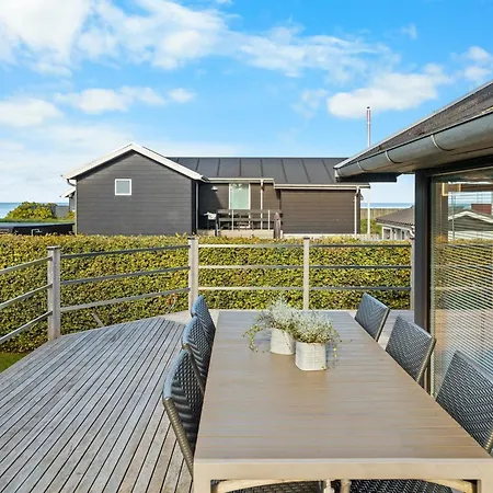 Berner - 40m From The Sea By Interhome